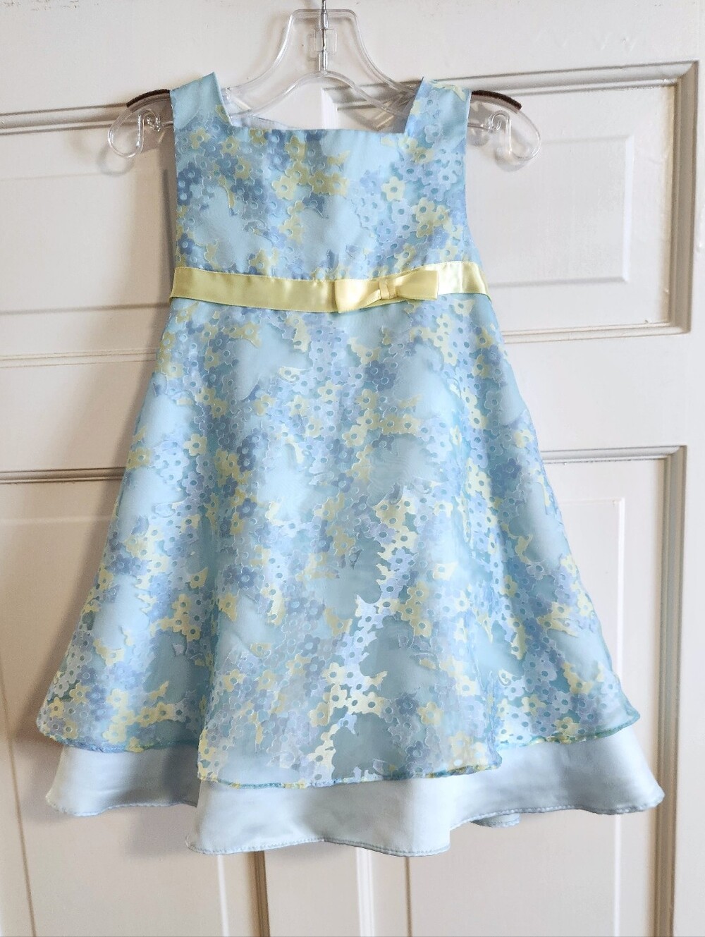 🌼Rare Editions🌼 - Blue/Yellow Floral Dress w/Sash